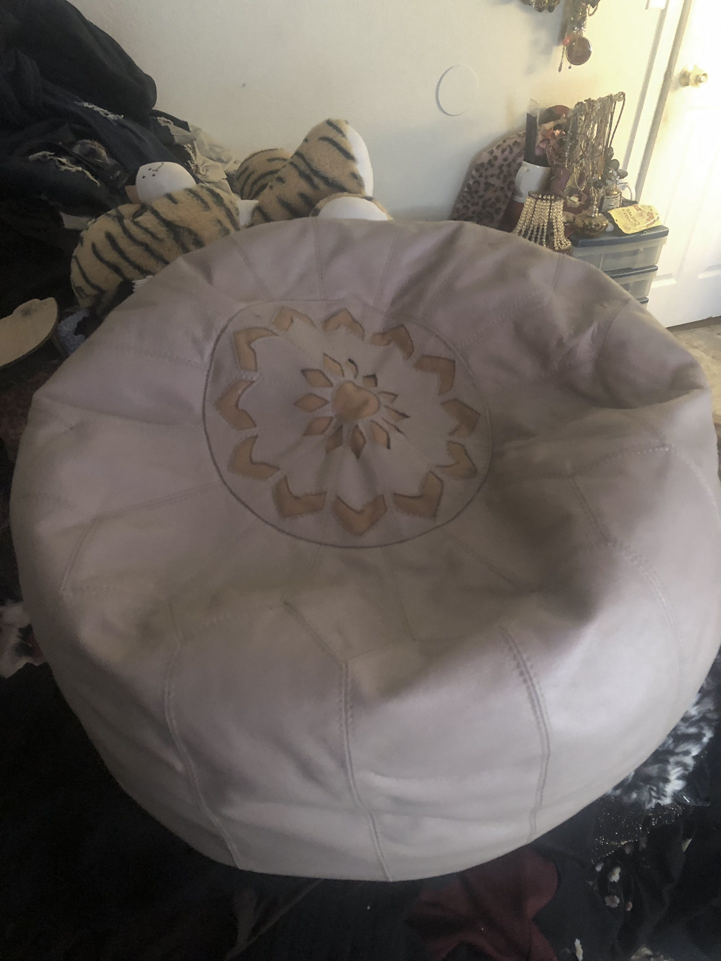 VINTAGE BEANBAG