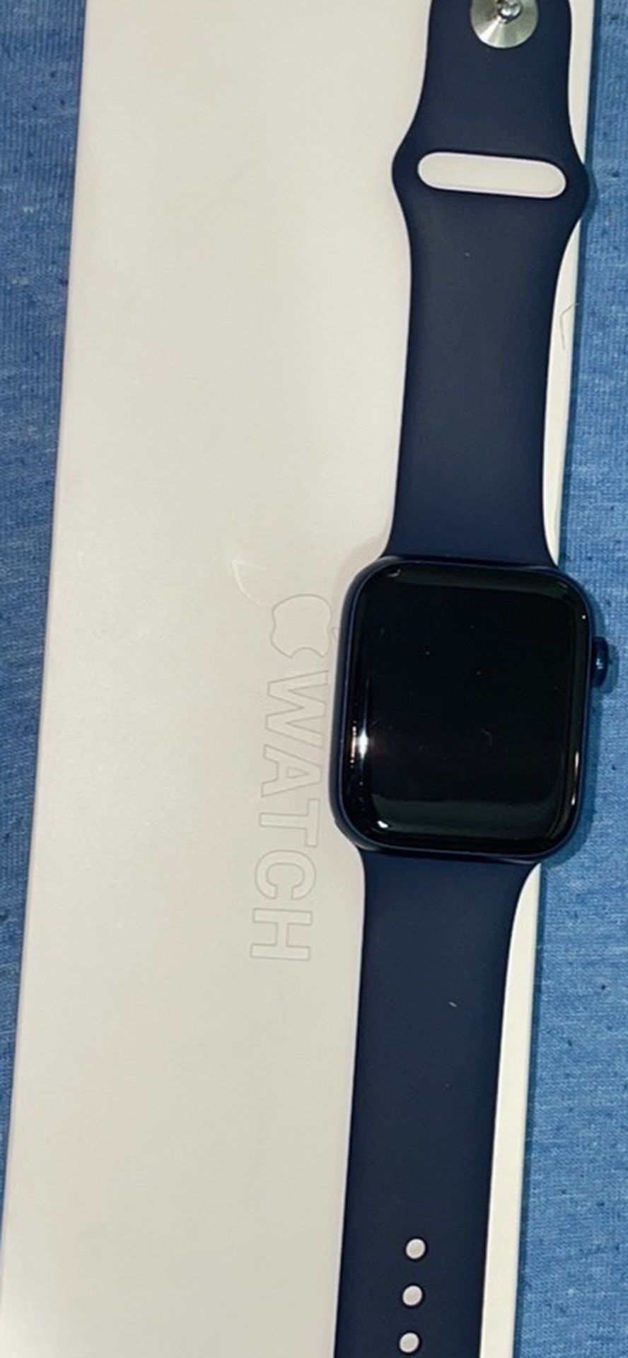 apple watch series 6 44mm blue aluminum deep navy sport band