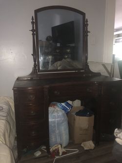 Antique vanity with drawers