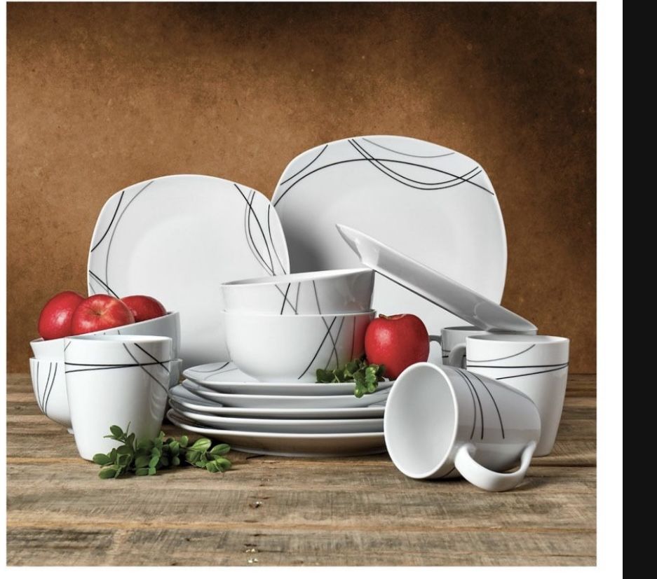 🥳NEW Tabletop Unlimited 16 Pzs Dinner Set. SALE. $40 🍀