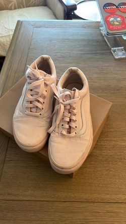 Vans Tennis Shoes