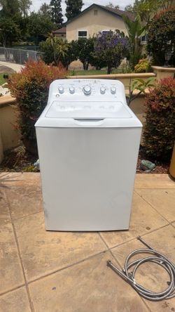 GE® 4.5 CU. FT. CAPACITY WASHER WITH STAINLESS STEEL BASKET