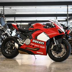 2021 DUCATI PANIGALE V2