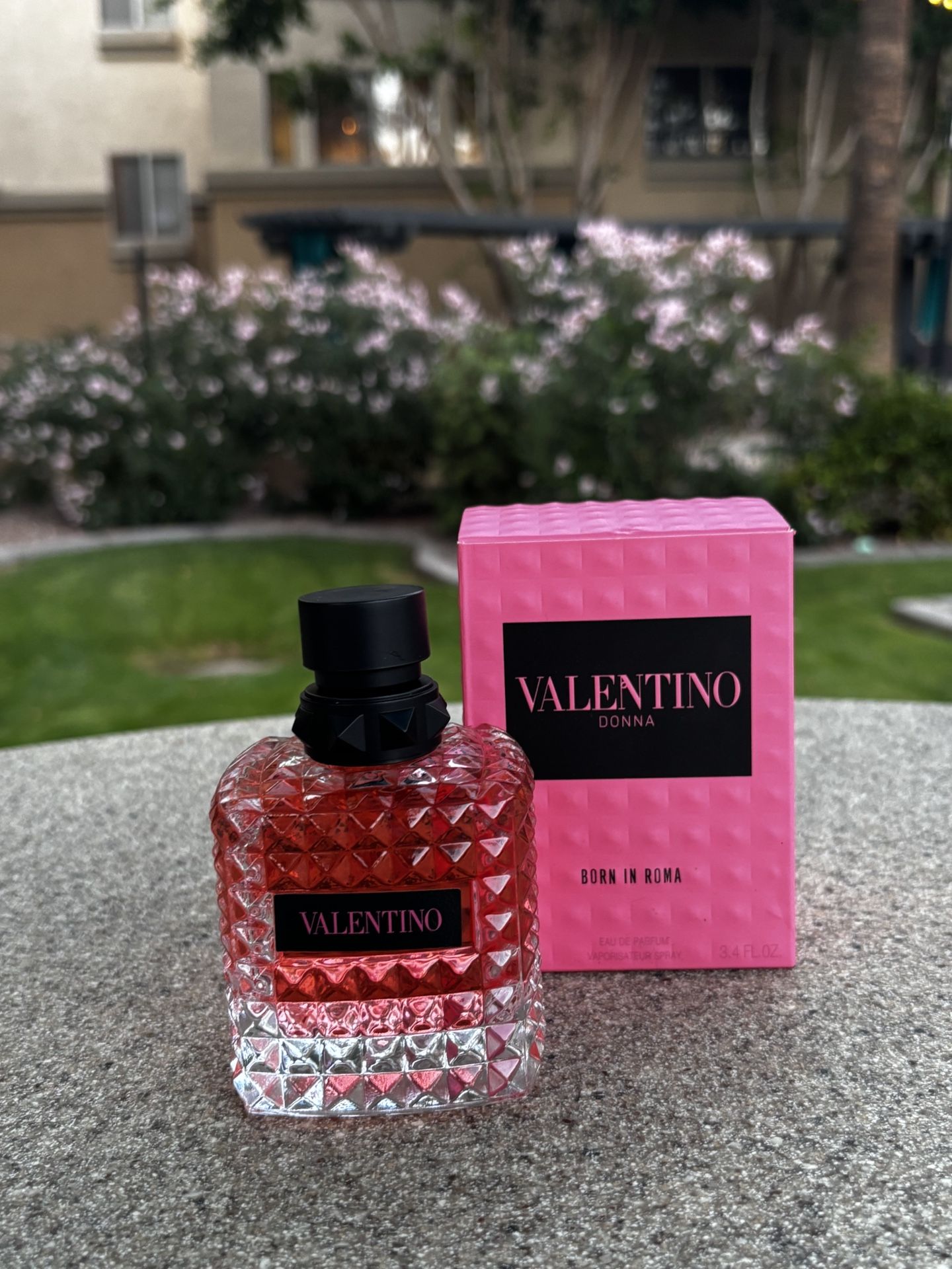 Valentino Women Perfume