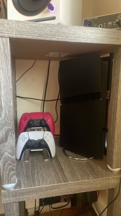 Ps5 pro perfect condition barley used