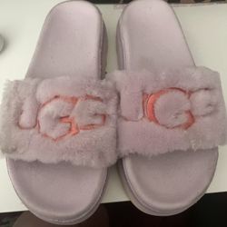 UGG Slides Size 8