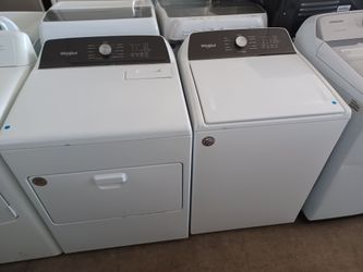 Whirlpool top load washer/electric dryer 