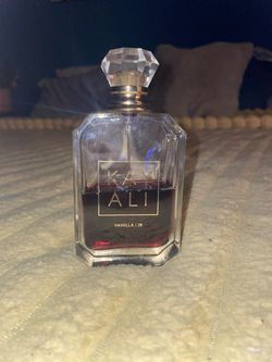 Vanilla 28 Kayali