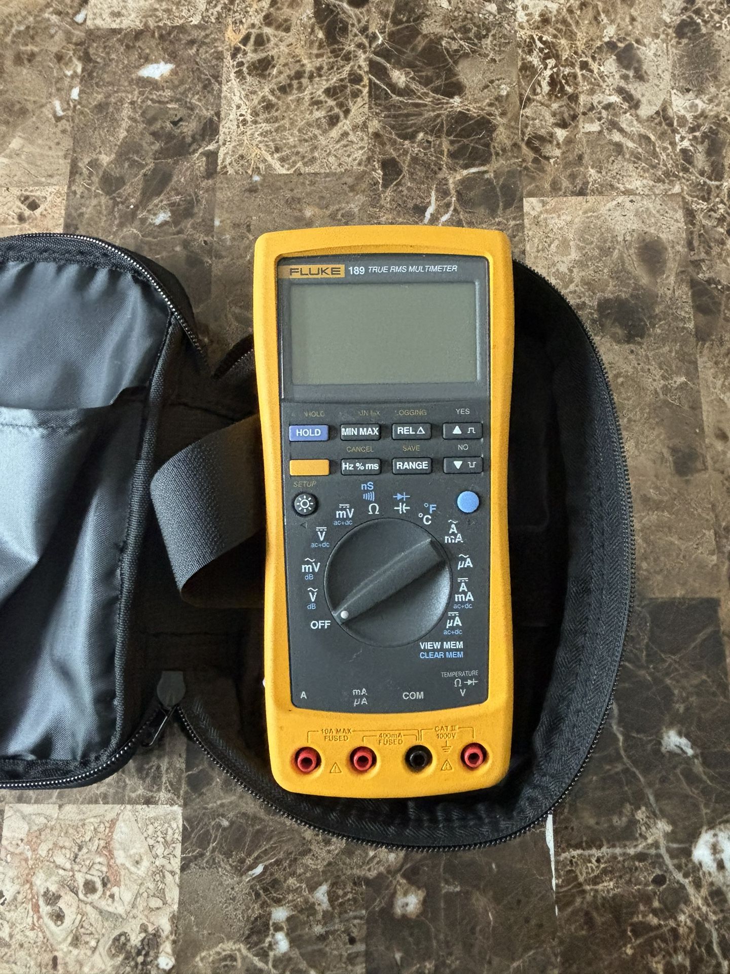 Fluke 189 True RMS Multimeter