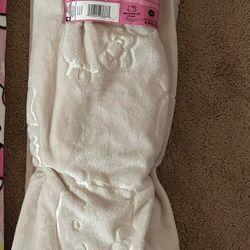 Hello Kitty Throw NEW🎀