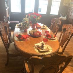 Solid Wood Donning 9 Piece Table With Chair