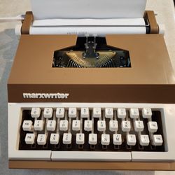 Vintage Child's Marxwriter Manual Typewriter
