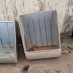 Horse Feeders