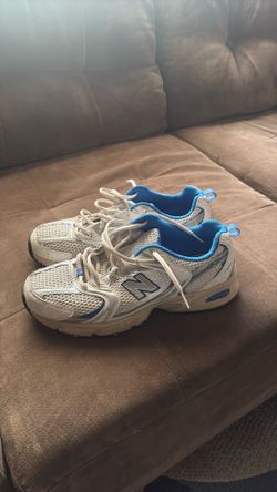 New balance shoes