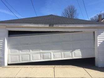 GARAGE DOOR