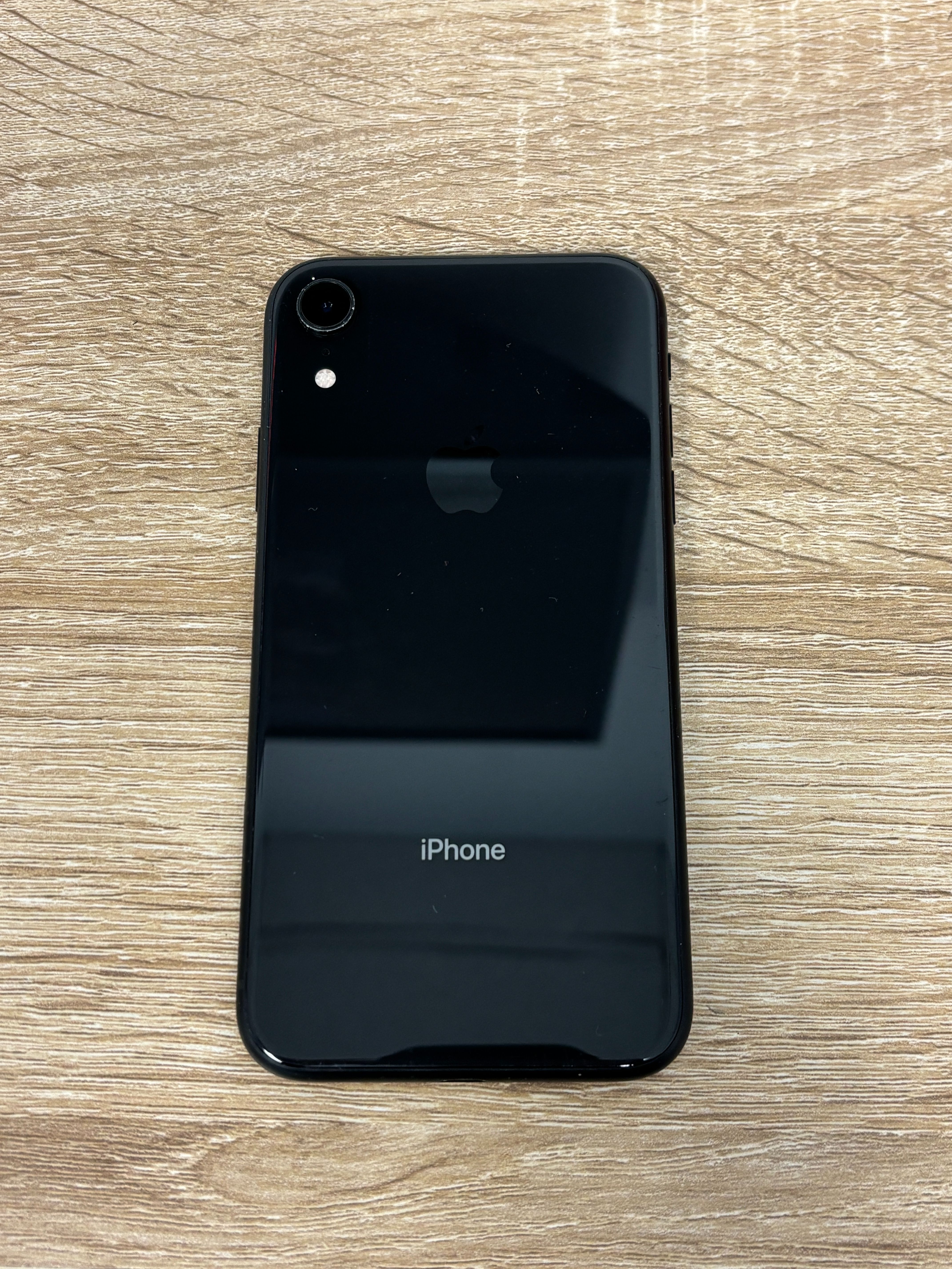 iPhone XR - Unlocked - 256GB