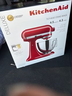 KitchenAid Deluxe 4.5 Qt Tilt-Head Stand Mixer