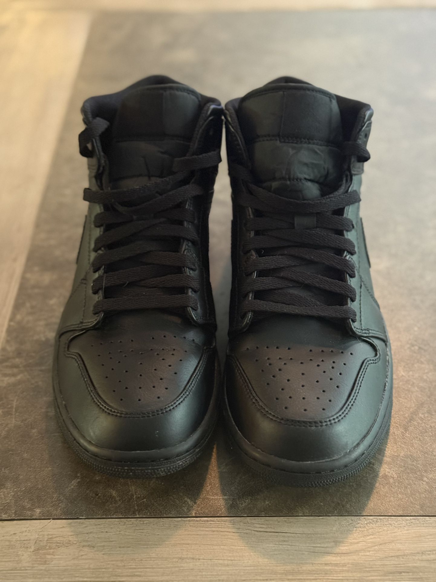 Jordan 1 Mid All Black 11.5