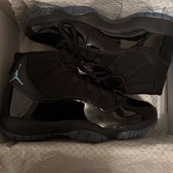 Size 10 jordan Gamma blue’s