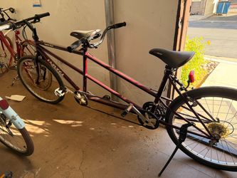Tandem bicycle