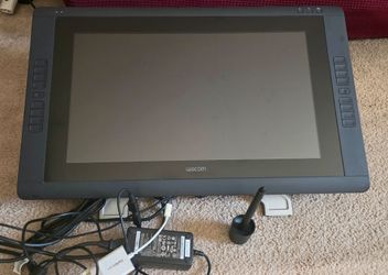 Wacom Cintiq 22HD Pen Display Tablet