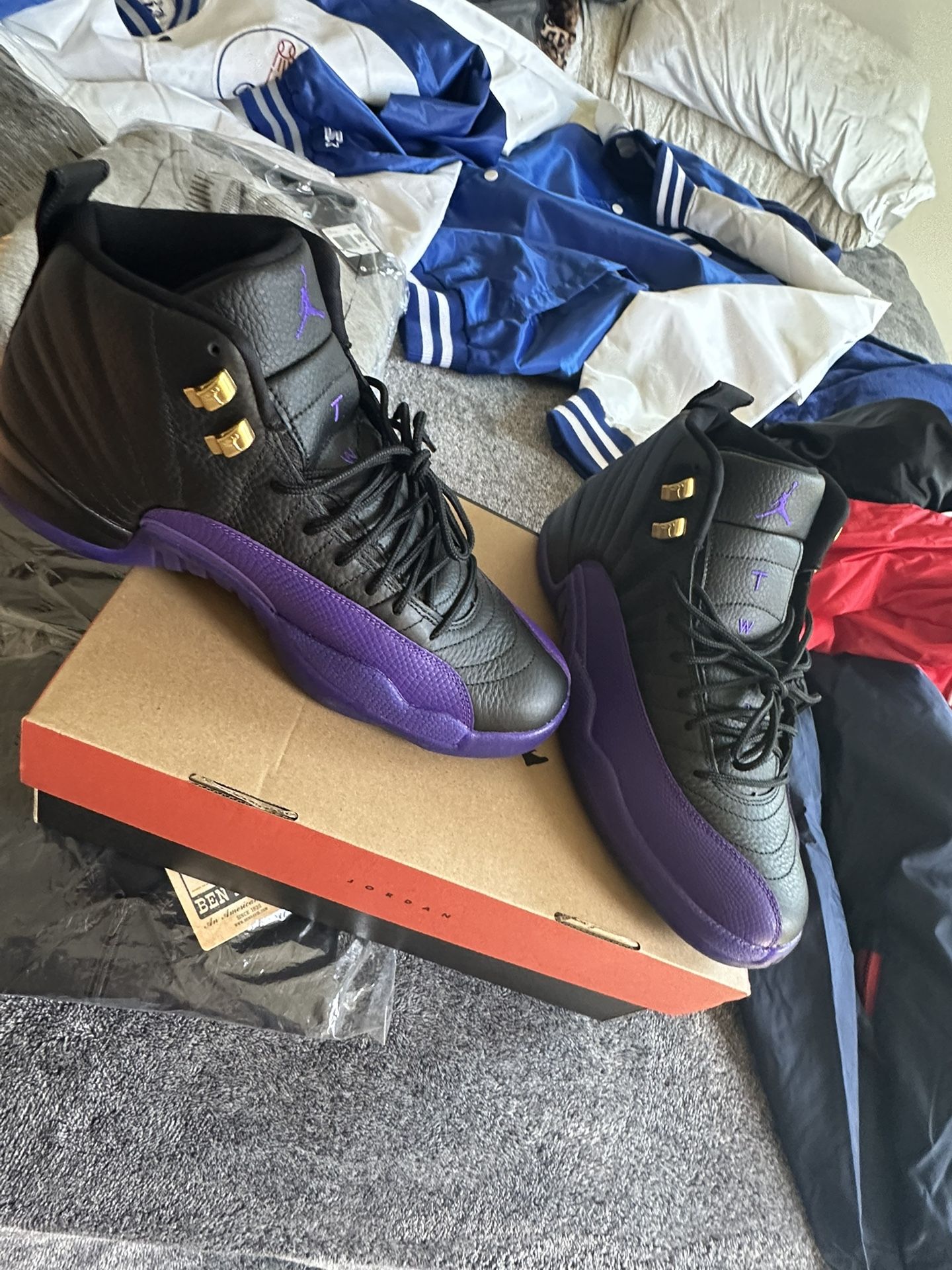 Jordan Retro 12 Brand New In Box Size 12 50$