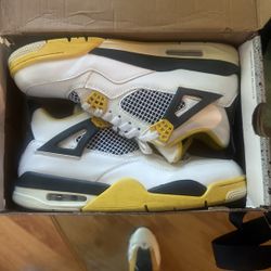 Retro 4s  Jordans 