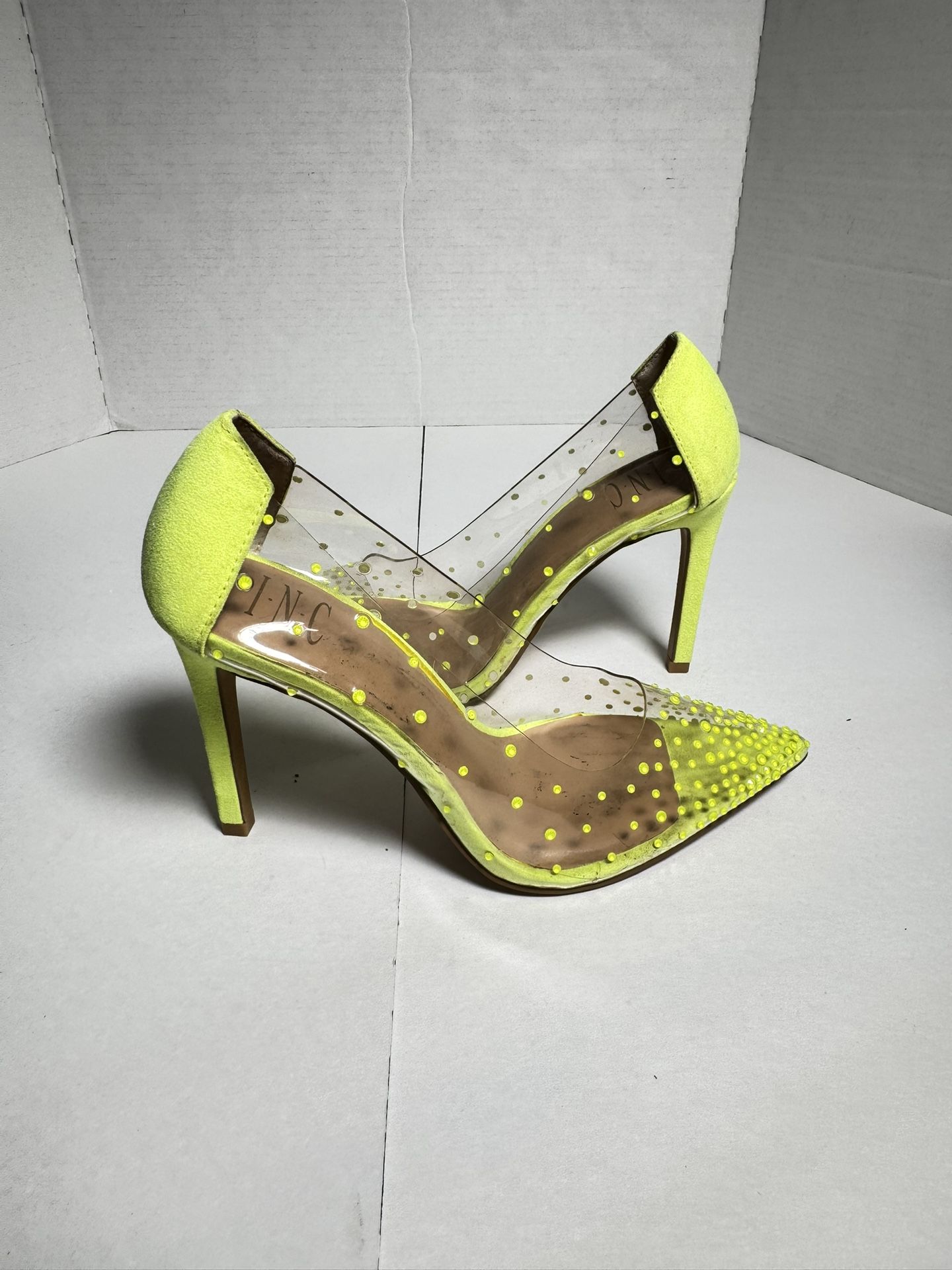 Pre Owned Good No Box INC International Concepts Katey Clear Vinyl Pumps High Heels Neon Yellow Women Size 7 M