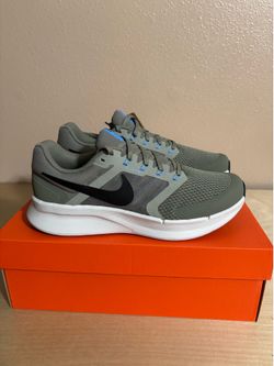 Men’s Run Swift Shoes Size 8.5-9 Brand new$65 Each