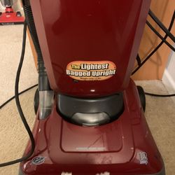 Dirt devil Vacuum