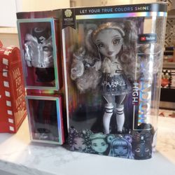 New Shadow High Nicole Steel Doll