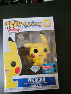 Funko Pop Exclusive Pikachu Diamond Fall Convention