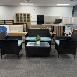 4-Piece Patio Wicker Furniture Set with Cushions and Glass Table, Outdoor Rattan Sofa Set for Backyard, Lawn, Porch, Balcony, and Poolside.  💰128$