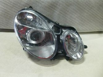 03 04 05 06 MERCEDES E CLASS E350 E500 RIGHT PASSENGER HEADLIGHT HEAD LIGHT LAMP