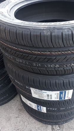 275 55 r20 kumho 4 new tires$440