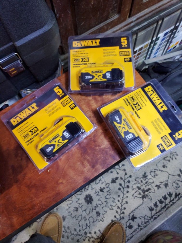 Dewalt 20 vote XR5H battery