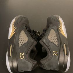 Air Jordan 5 Retro Low Wings