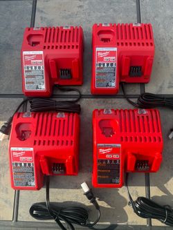 Charger M12 & M18 Milwuakee