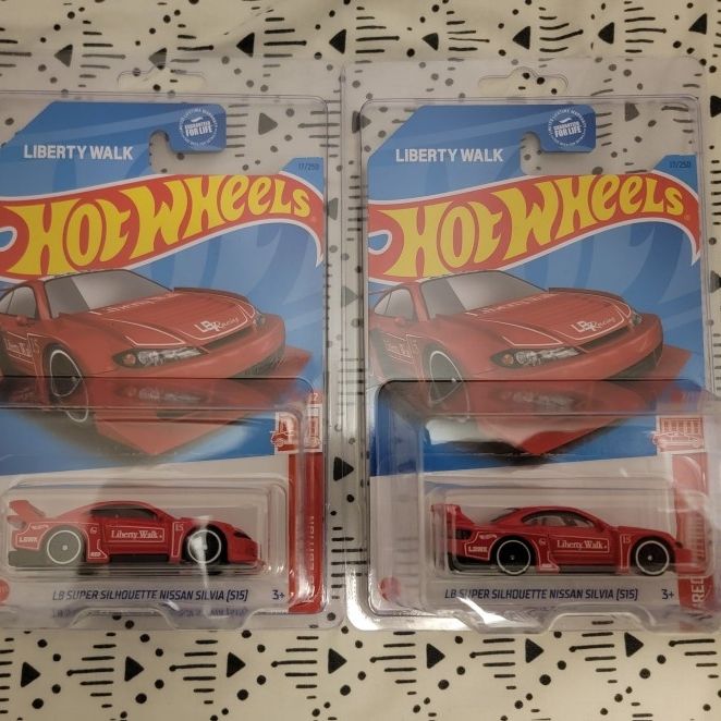 Hot Wheels Liberty Walk Nissan Silvia S15 Target Red Edition for
