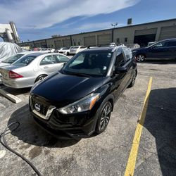 2019 Nissan Kicks SV