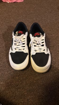 Travis Scott olive green size 10.5M (USED)