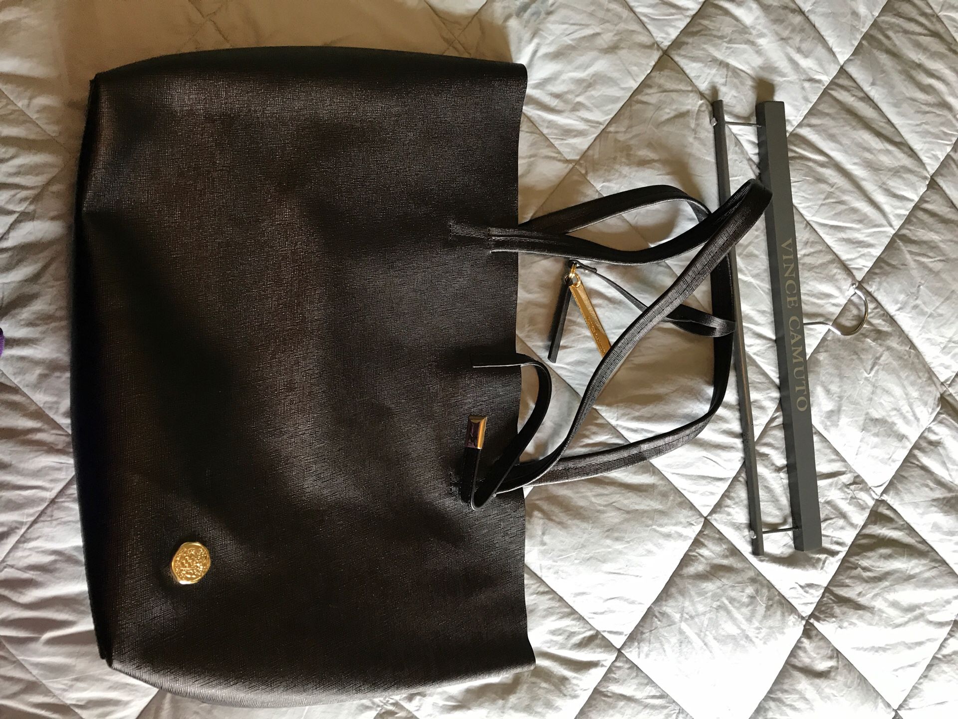 Black Vince Camuto Large Tote with travel bag