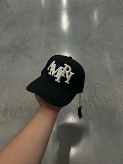 Amiri Hat