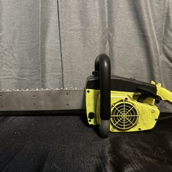 Leatherface Mask And Chainsaw Prop