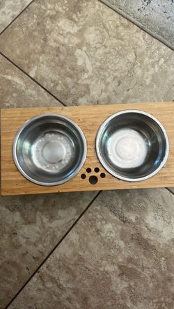 Dog Food/Water Bowl
