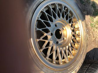 Gold 15 inch Nissan rims