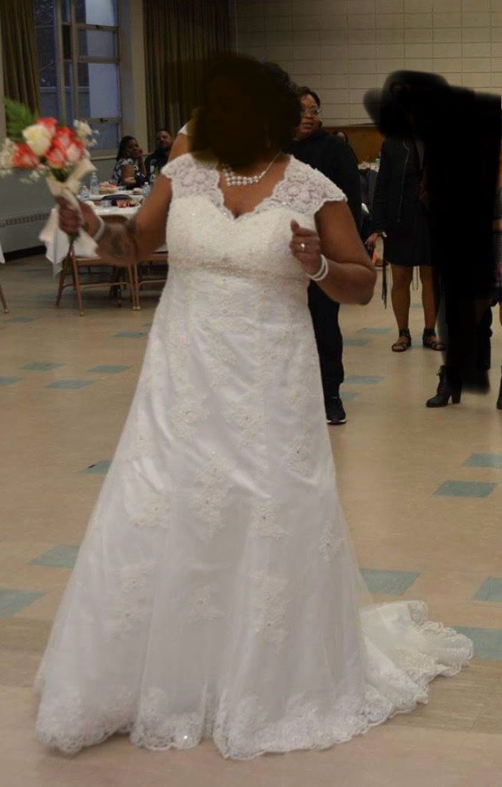 Cream Wedding Dress 18W
