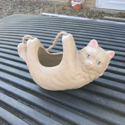 Ceramic Hanging Kitty Planter 