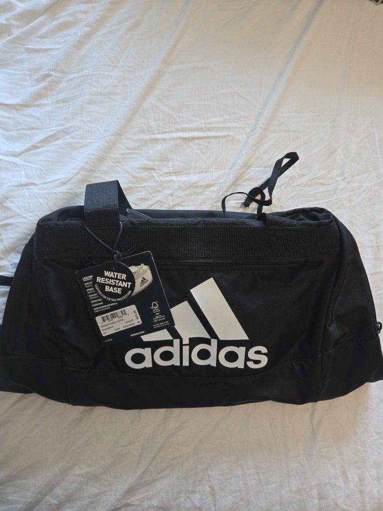 *NEW* Adidas Duffel Bag