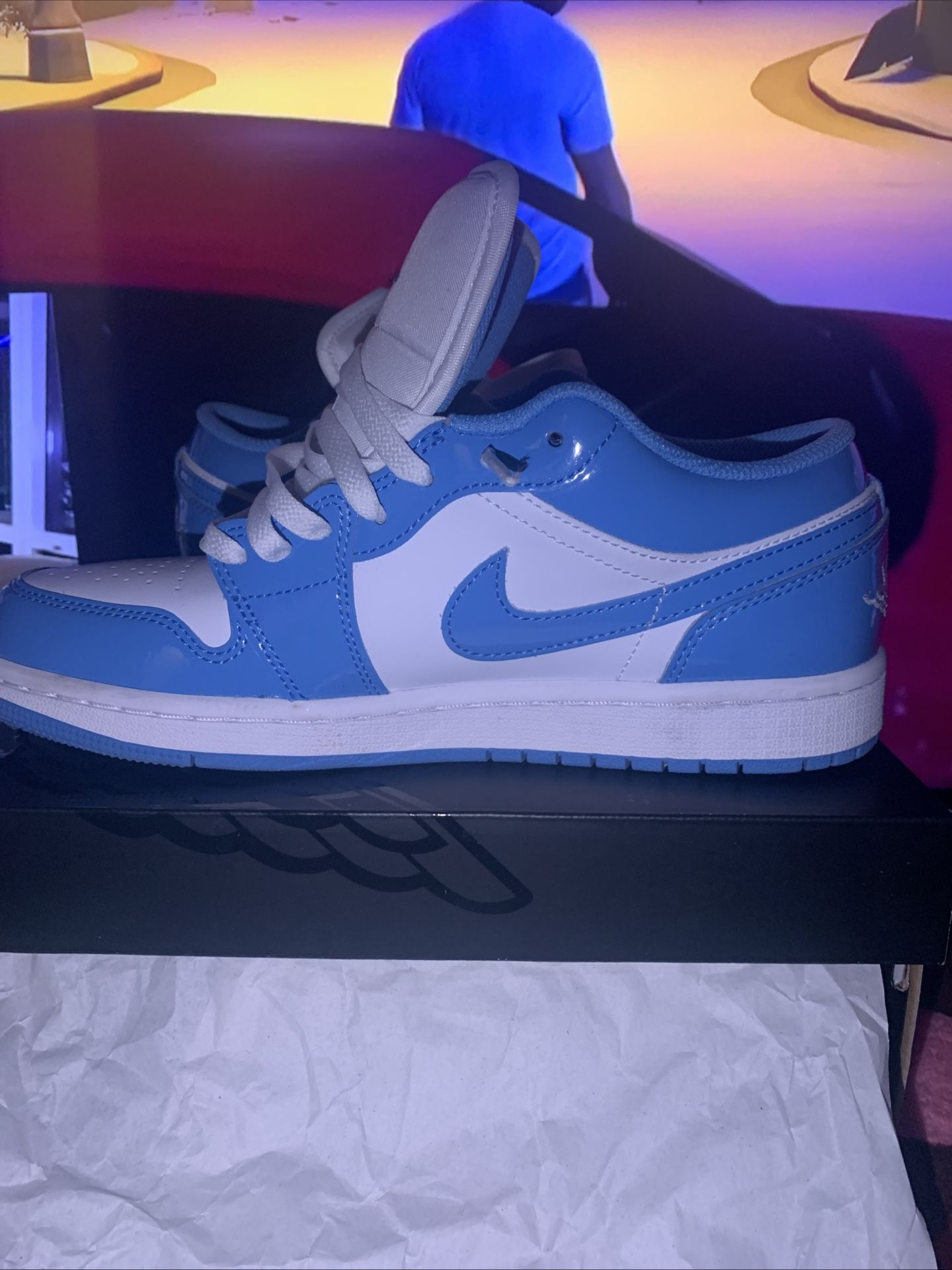 Jordan Low Legend Blue Size